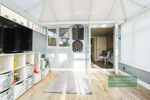 Photo 16- click for photo gallery